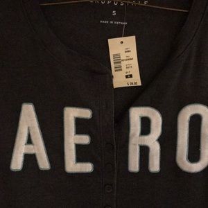 BRAND NEW W/TAGS Aero shirt